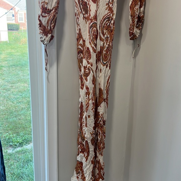 Faithfull the Brand Santos Maxi Dress Alessia Paisley - Picture 5 of 12